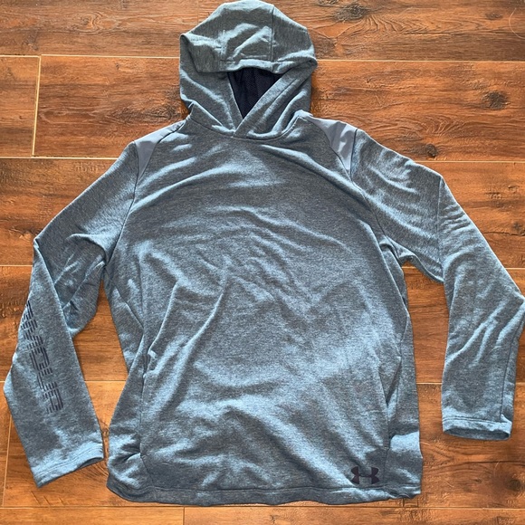 Under Armour Other - Lightweight Under Armour Sweatshirt